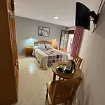 Marbore 招待所 3*