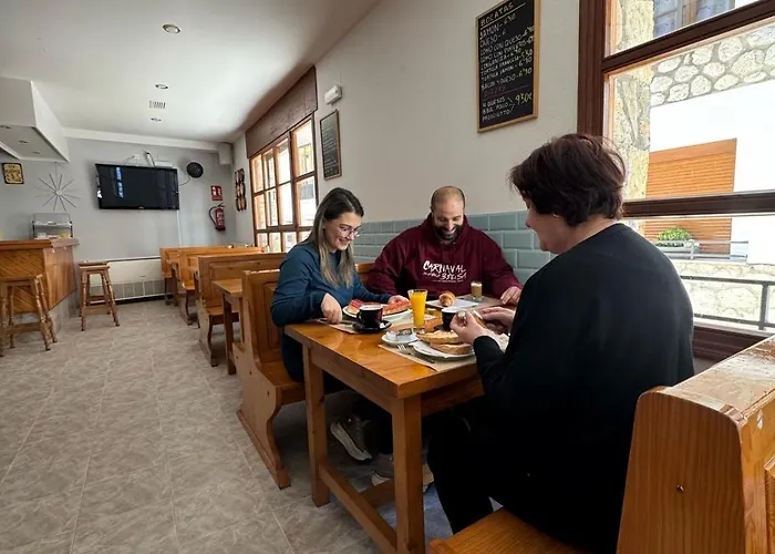 Pensión Marboré 3*